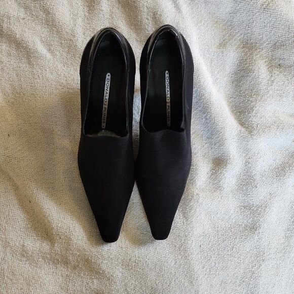 DONALD PLINER Loui Stretch Crepe Bootie Heels WOMEN'S Size 6.5 Pointed Toe Black - Picture 6 of 8